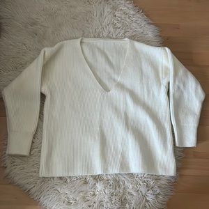 Cream V neck sweater size small